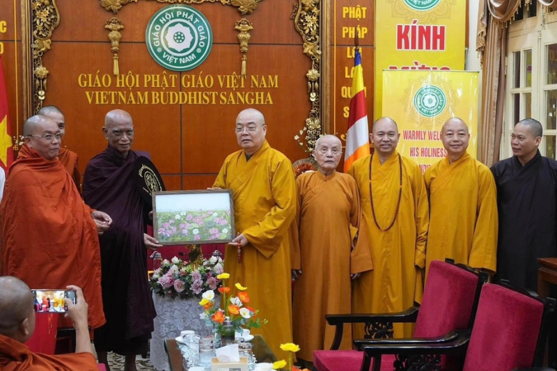 The Supreme Patriarch of Myanmar visited Vietnam during Buddha's birthday 2024 - January